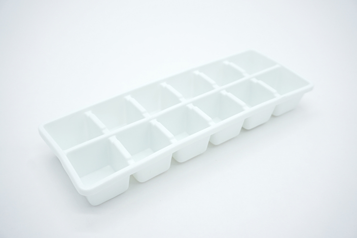 Ice cube tray