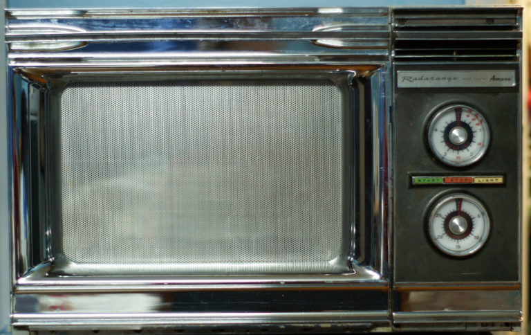 The First Microwave Oven 768x484 